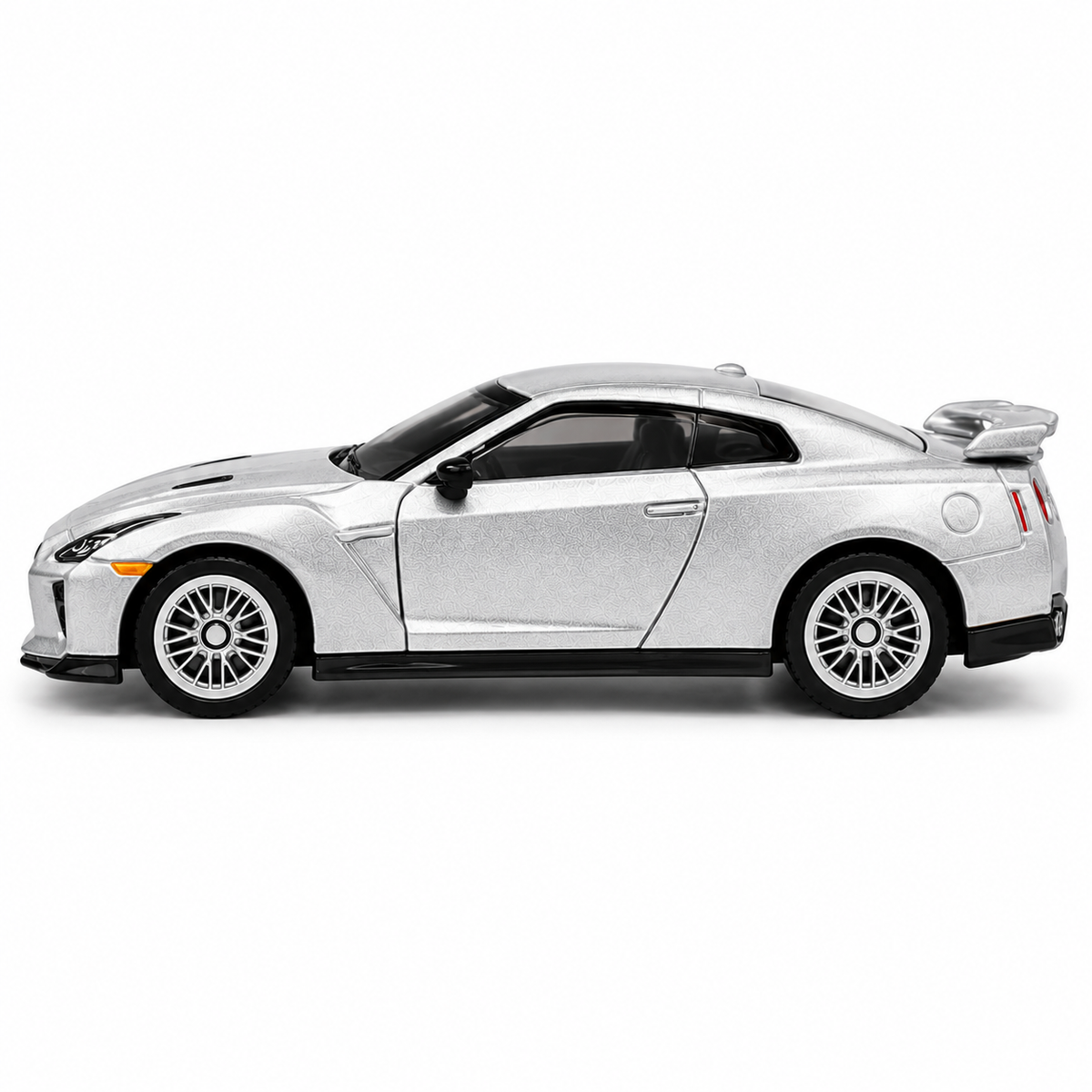 CCA Nissan GT-R (R35) 1:64 Scale Die-Cast Model Car S03-03 | Premium Silver Nissan GT-R Sports Car Miniature with Detailed Interior, Realistic Wheels & Rear Spoiler