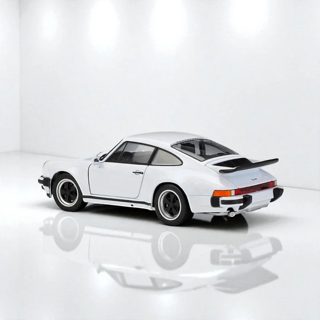 Welly 1:24 PORSCHE 911 TURBO DIECAST CAR MODEL -WHITE WITH OPENABLE DOOR (24043) - Jaiman Toys