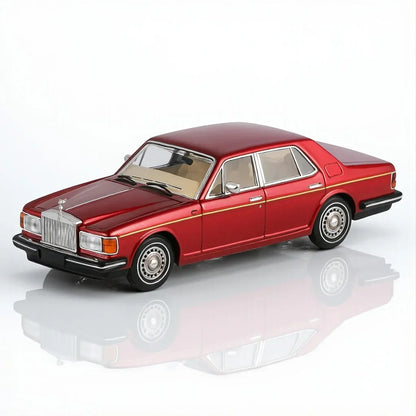 GFCC 1:64 1994 Rolls-Royce Silver Spur, British Silver With Gold Beltline in Red Diecast Model Car