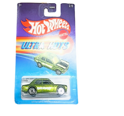 Hot Wheels Ultra Hot Car- '71 DATSUN 510- HW MATTEL-HDG52