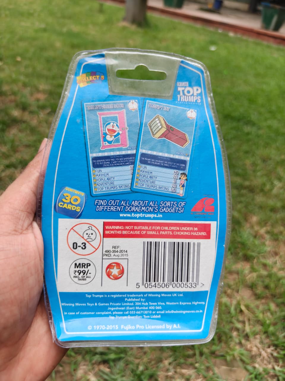 Top Trumps Doraemon Epic Gadgets Deluxe  Card Game | 30 Character Cards | Educational Family Travel Game for Kids Ages 2+