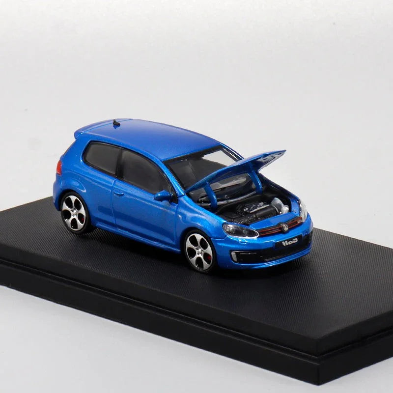 Maxwell 1:64 Golf GTI MK6 Coupe Blue Diecast Car Model
