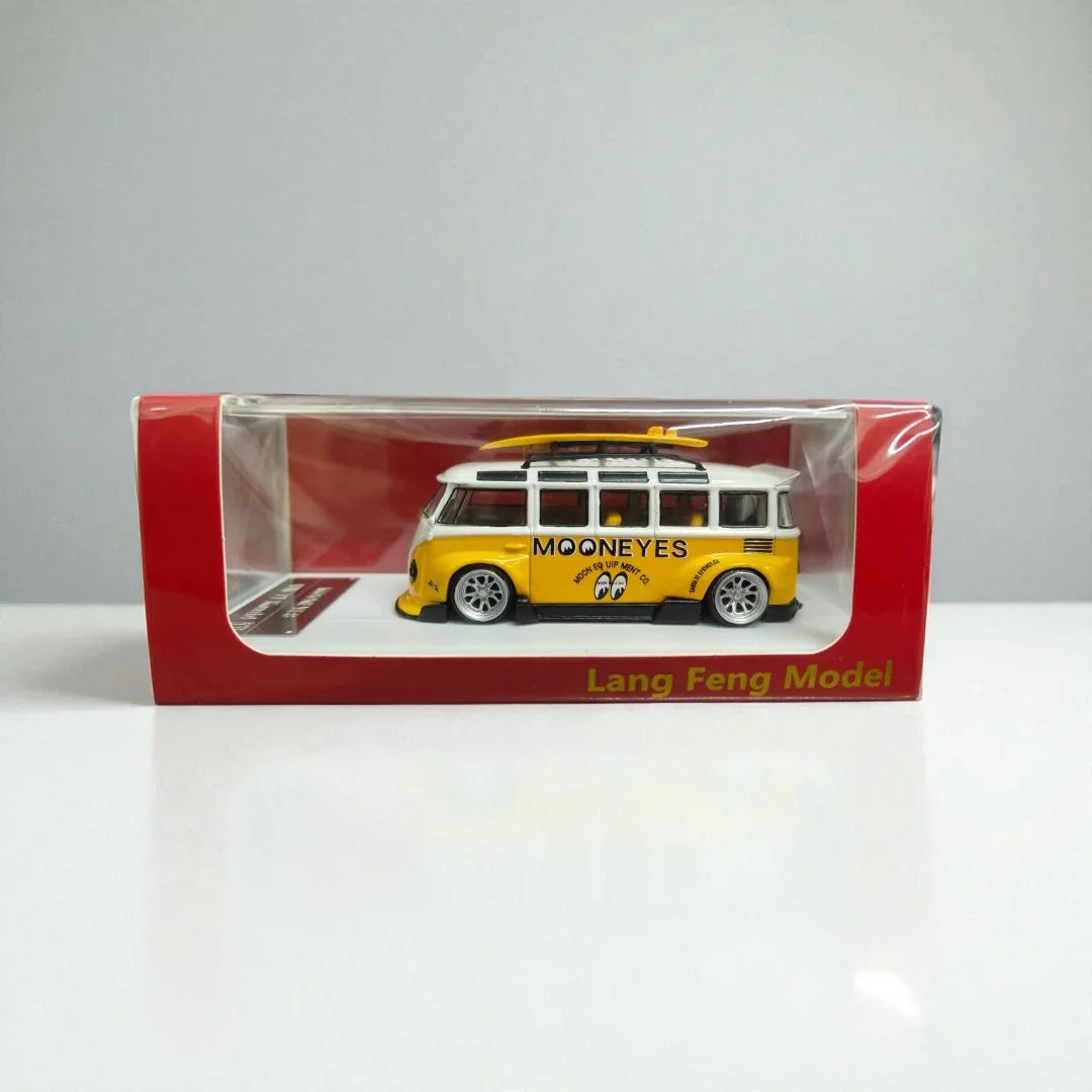 1:64 Lang Feng Volkswagen Bus MOONEYES Edition Diecast Model Car with Surfboard - Jaiman Toys