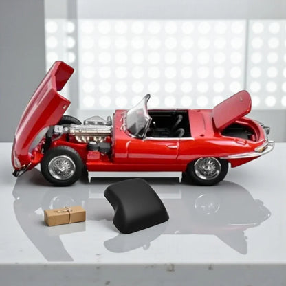 GFCC 1:64 1961 Jaguar E-Type Roadster Red Diecast Car Model