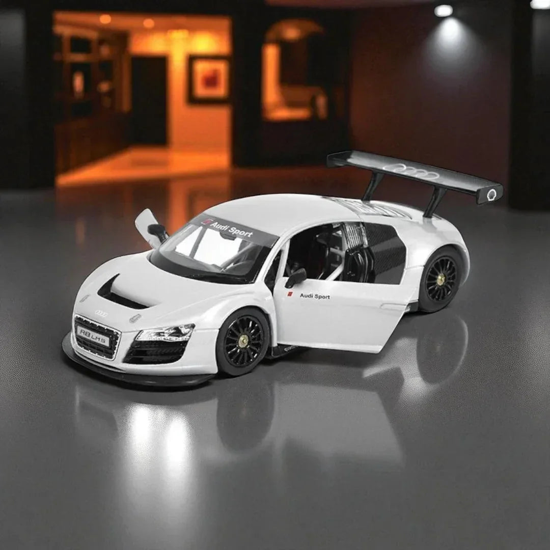 Rastar 1:24 Audi R8 LMS Die-Cast Model – White | Openable Doors