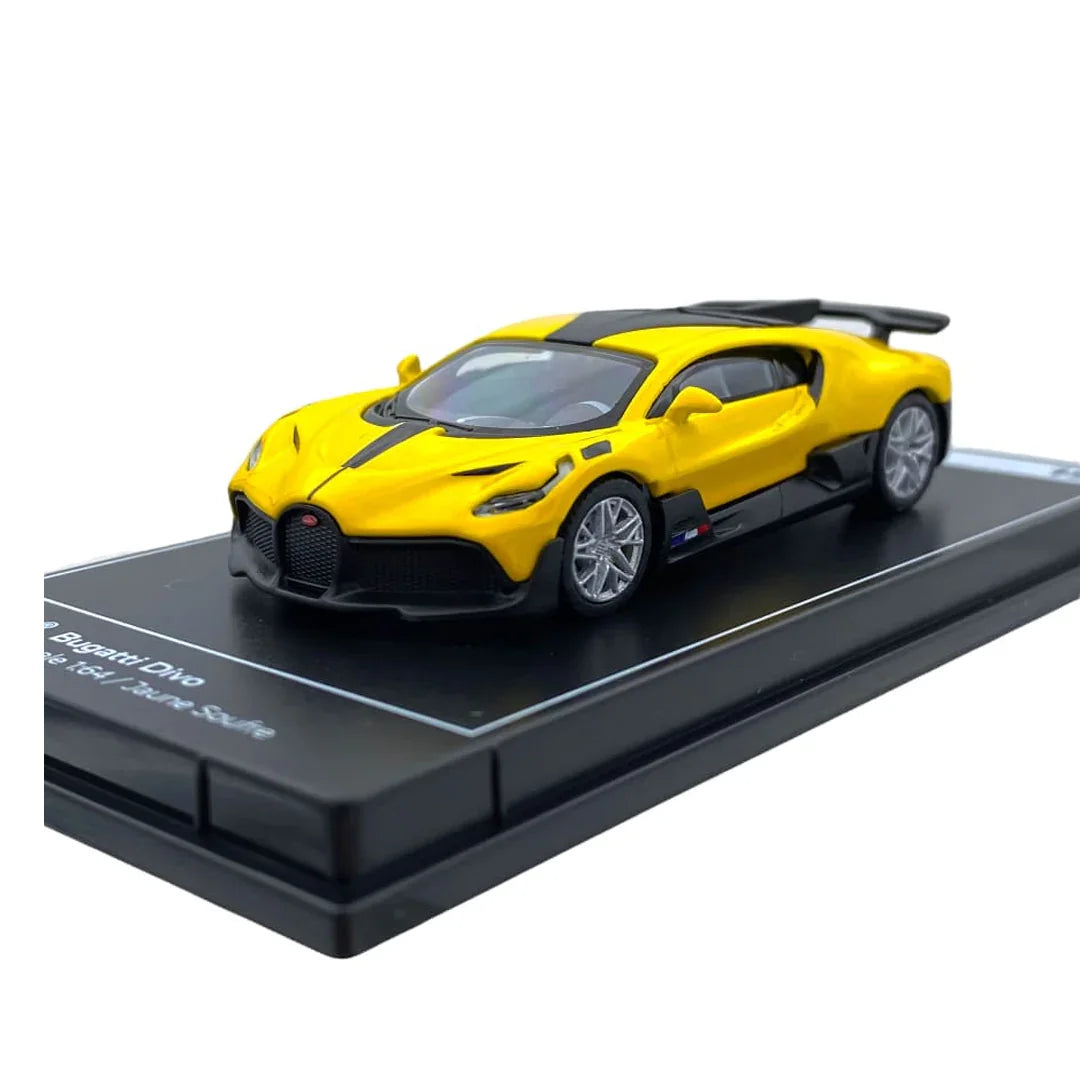PosterCars 1:64 Bugatti Divo – Yellow Edition | Hypercar League Collection No.19 Premium Diecast Model - Blister Pack - Jaiman Toys