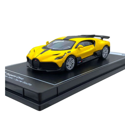 PosterCars 1:64 Bugatti Divo – Yellow Edition | Hypercar League Collection No.19 Premium Diecast Model - Blister Pack - Jaiman Toys