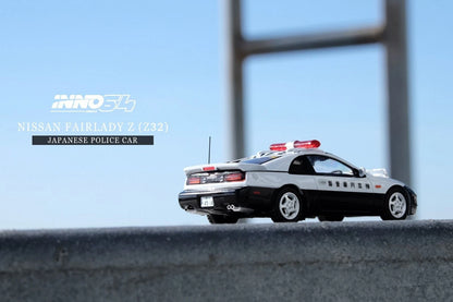 INNO64 1:64 Nissan Fairlady Z Z32 Kanagawa-Kenkei Japanese Police Die-Cast Model Car with Display Case