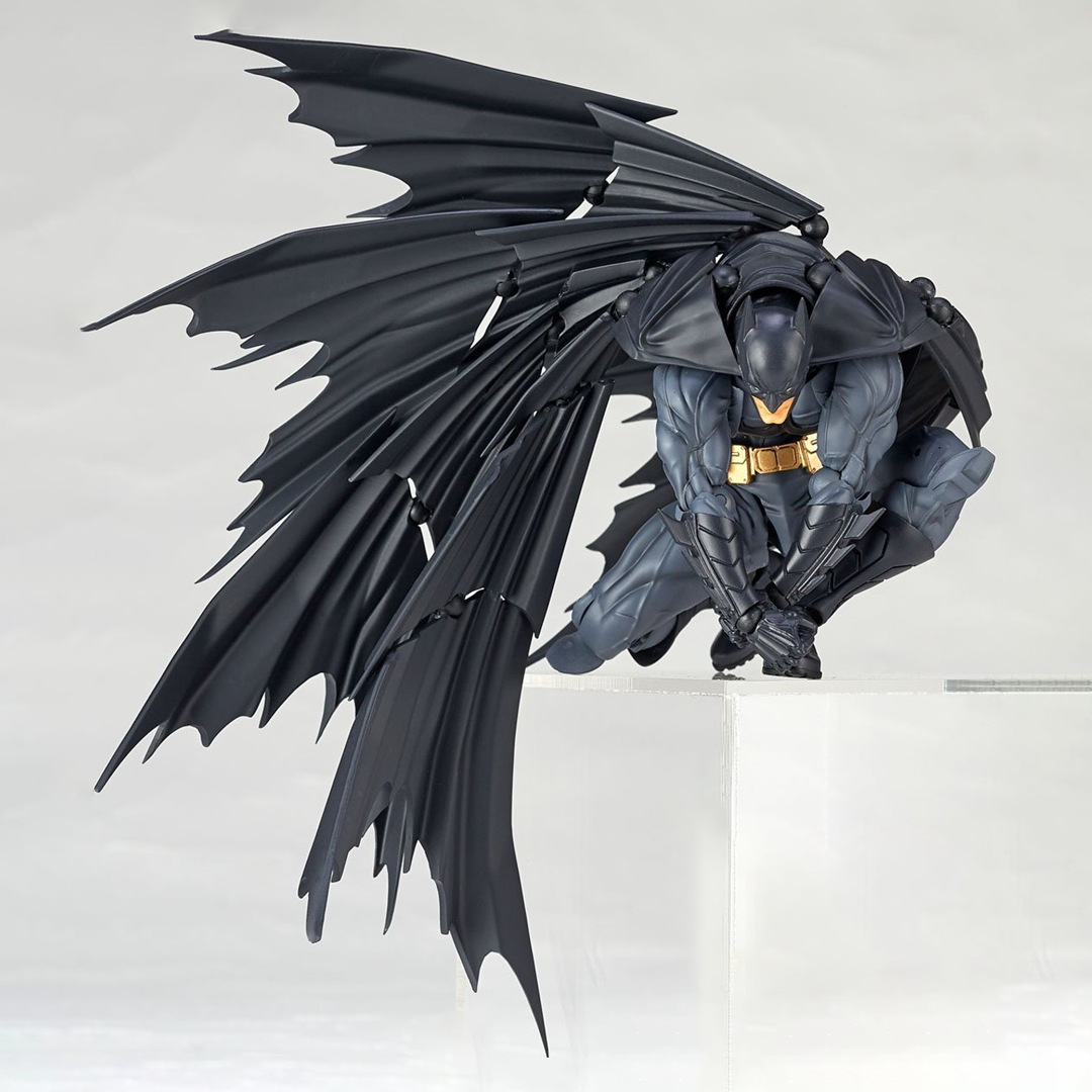 Batman Action Figure- Amazing Yamaguchi 009 (17-40 cm) Age 15+