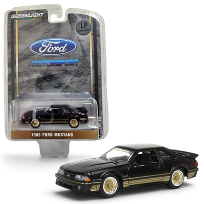 GreenLight 1:64 Scale  1988 Ford Mustang Fox Body SLN – Black & Gold, LP Diecast Garage Exclusive