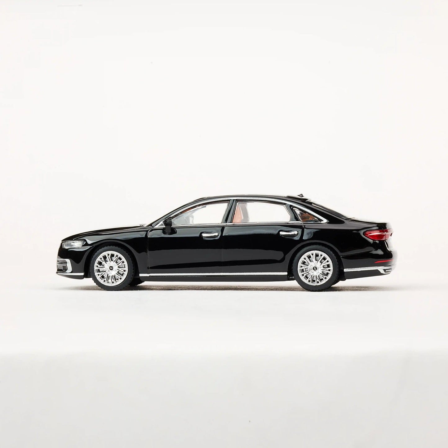 Audi A8L 2021 Black 1:64 Scale Die-Cast Model Car by Masdi – Luxury Sedan Collectible Miniature