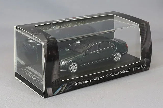 MOTORHELIX Mercedes-Benz S-Class S600L (W221) 1:64 Scale Diecast