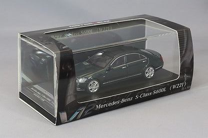 MOTORHELIX Mercedes-Benz S-Class S600L (W221) 1:64 Scale Diecast Model Car | Luxury Sedan Replica with Display Case- Dark Green