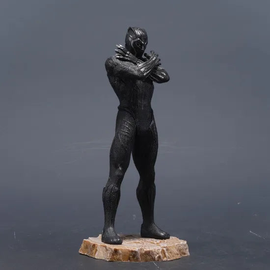 Marvel Black Panther Collectible Statue (22 cm)  – Wakanda Superhero Display Figure with Base
