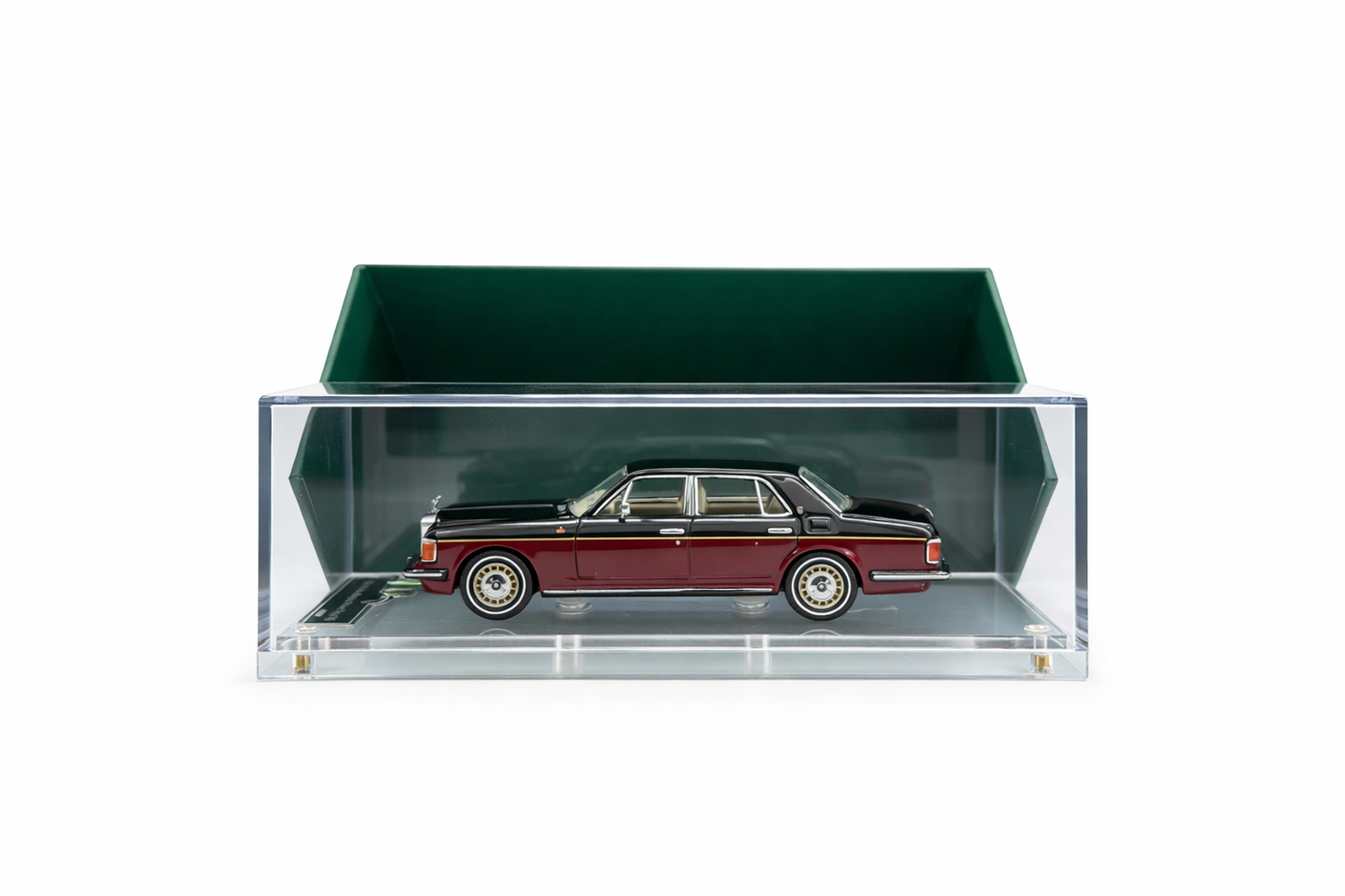 1994 Rolls-Royce Silver Spur III 1:64 Diecast Model Car | Black | Premium Acrylic Display Box