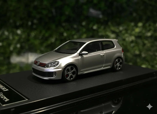 Maxwell 1:64 GOLF GTI MK6  Coupe  Silver  Diecast Car Model