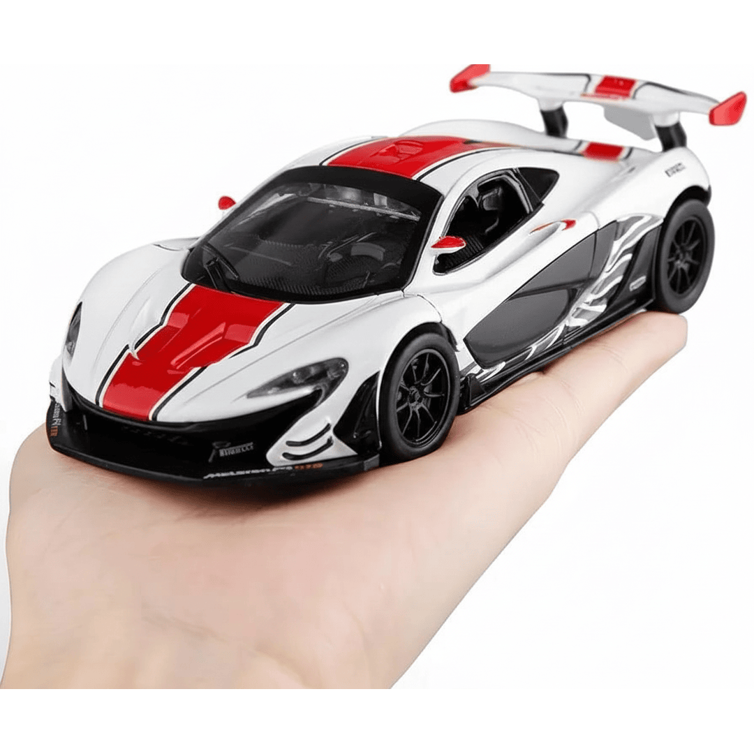MSZ 1:40 McLaren P1 GTR Die-Cast Model Car – White | Pull Back, Openable Doors (67362)