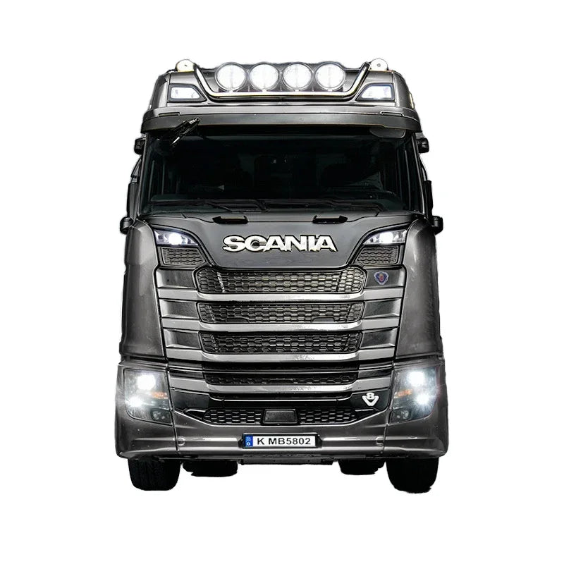 Huina Model 1501 Scania 770S V8 RC Tractor Truck | 1:18 Scale Alloy Engineering Truck | 19-Channel 2.4GHz Remote Control with Lights & Sound