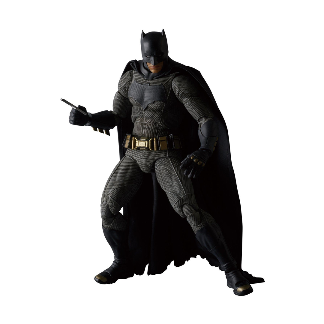 BATMAN Action Figure - Batman v Superman: Dawn Of Justice MAFEX 6" Batman Figure -Age 15+