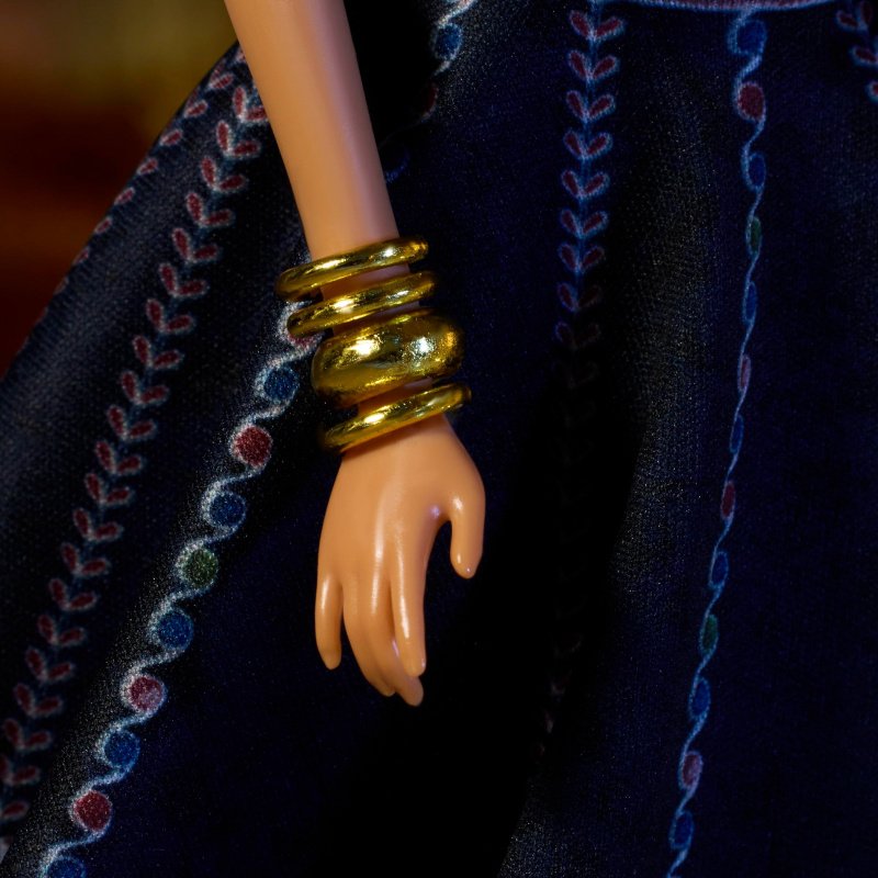 Barbie Signature! Diwali Barbie Doll Anita Dongre  - MATTEL