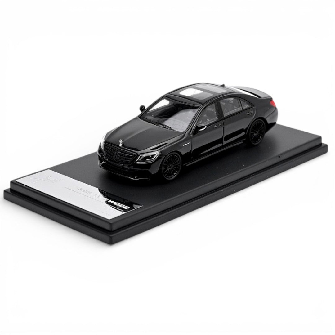 King Model 1:64 Mercedes-Benz S65 AMG Luxury Sedan Diecast Model Car – Metallic Blue
