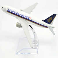 SINGAPORE-B777