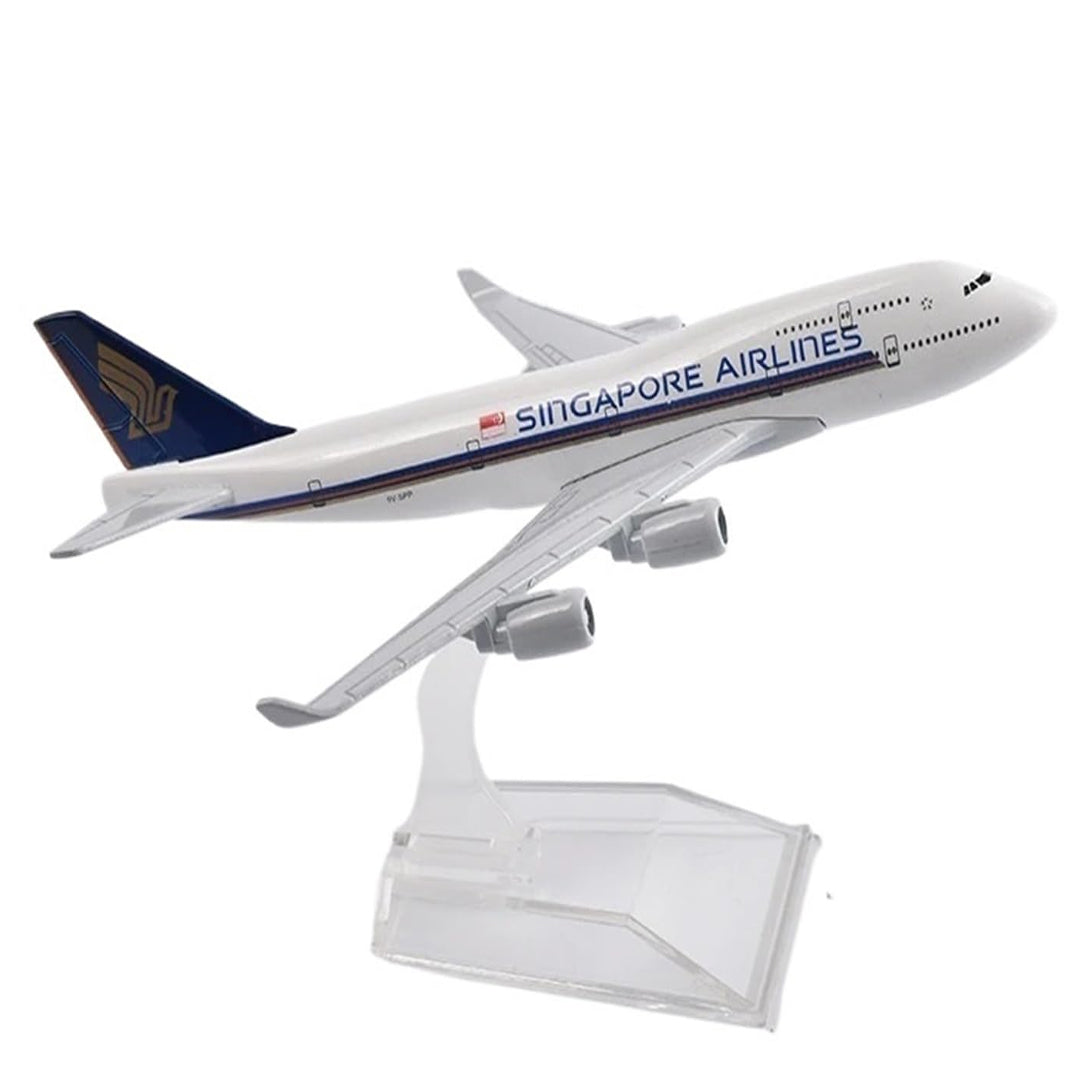 Breatoi Die-Cast Aircraft Model Collection (16 cm) with Display Stand – International Airline Jet Showpieces