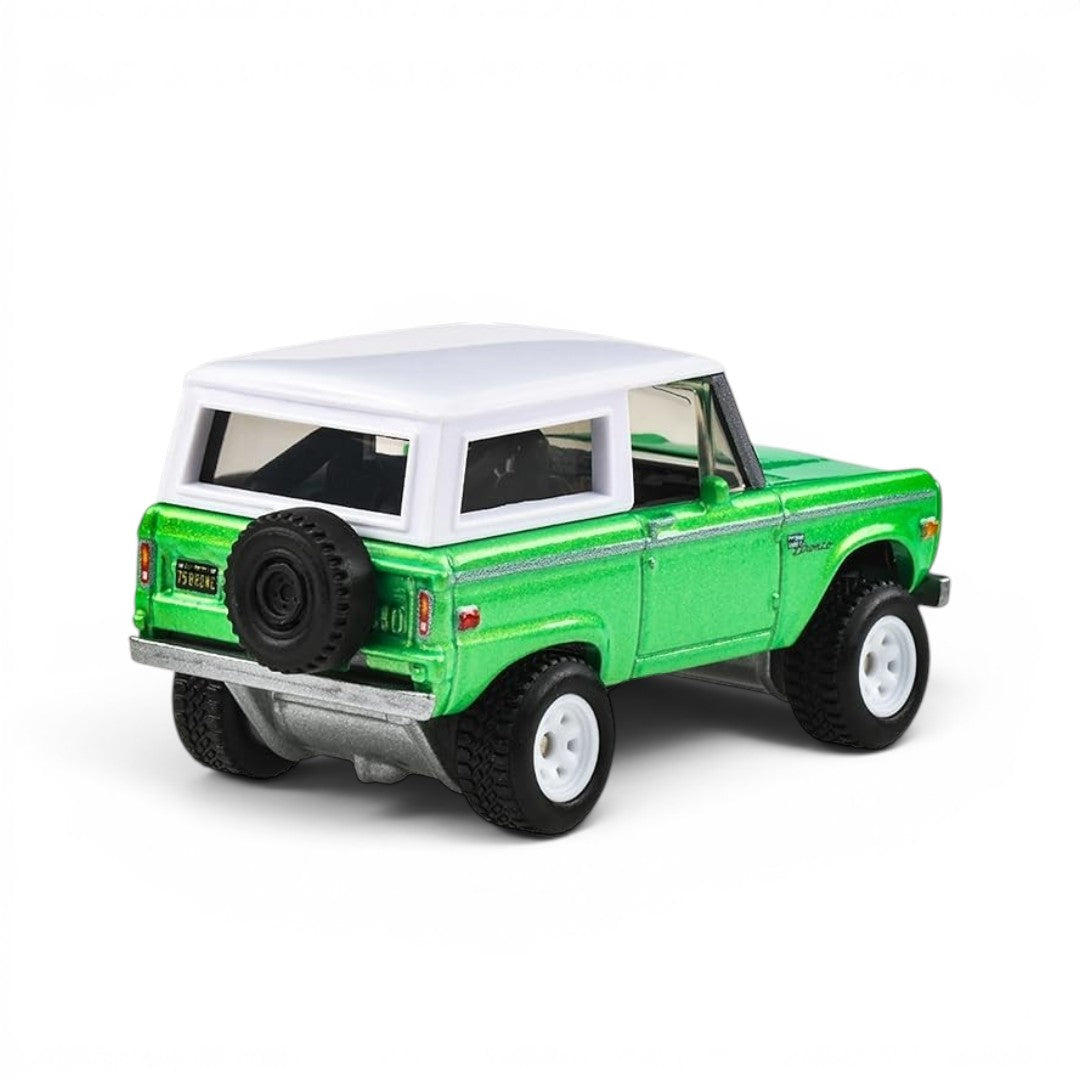 Hot Wheels Boulevard '75 Ford Bronco #138 Premium Die-Cast Car | Metal/Metal with Real Riders | 1:64 Scale | BGX