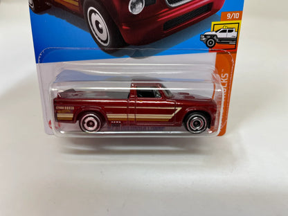 "Classic Cool: Hot Wheels '63 Studebaker Champ 155 - 2024 Edition"