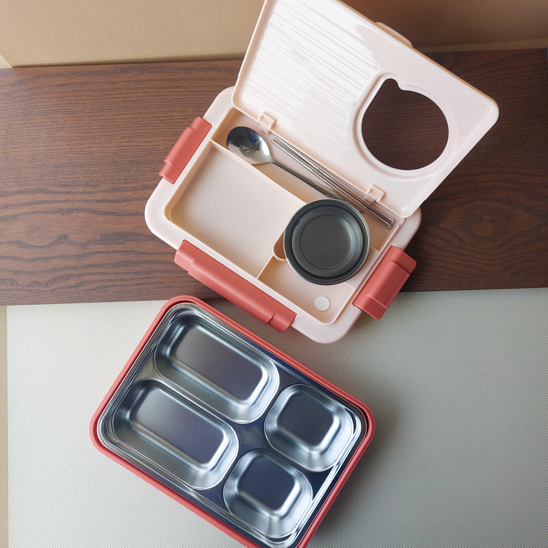 Food Container Lunch Box with Sauce Cup 1100ml + 150ml | BPA-Free Leak-Resistant Meal Prep Box with Steam Vent for Office, School & Travel