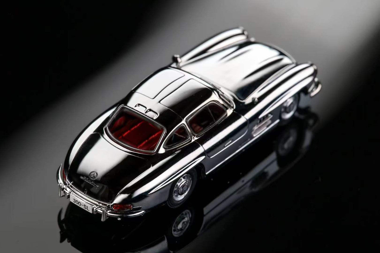 SEEKER 1:64 Mercedes-Benz 300 SL (W198) Gullwing – Chrome Finish Diecast Model Car (2 Variants)