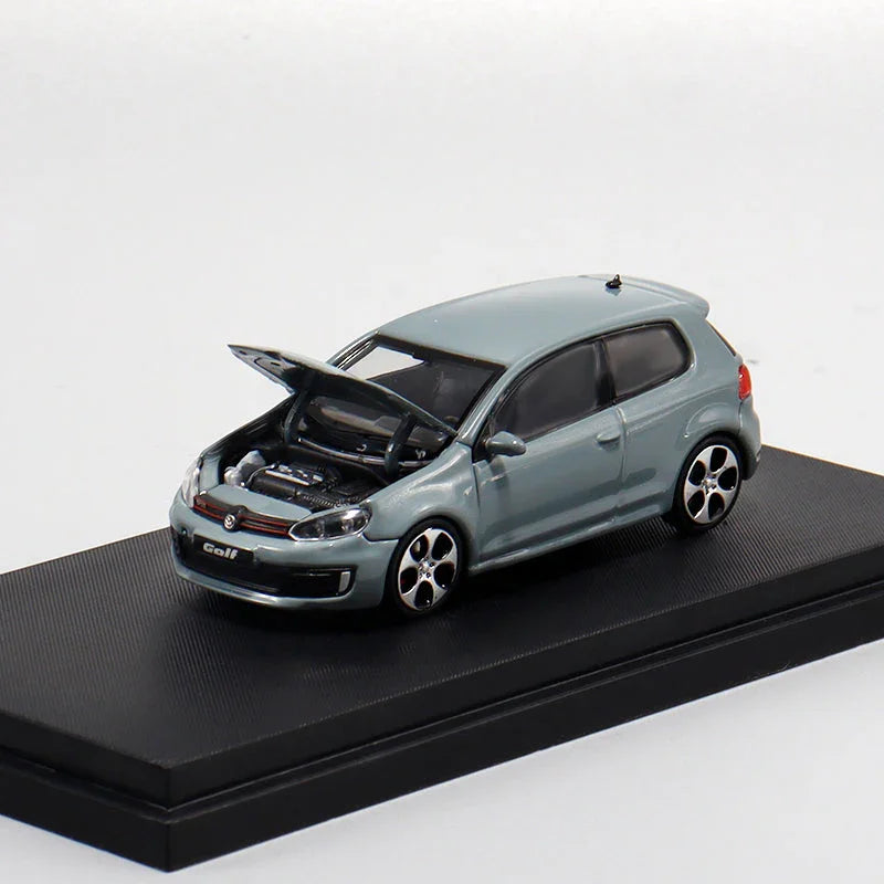 Maxwell 1:64 GOLF GTI MK6 Coupe Grey Diecast Car Model