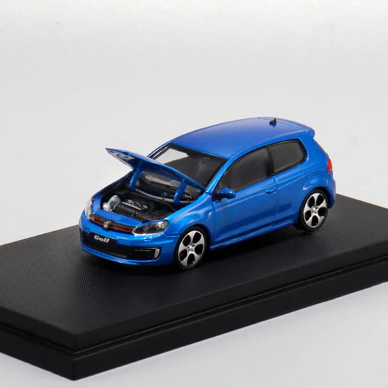 Maxwell 1:64 Golf GTI MK6 Coupe Blue Diecast Car Model