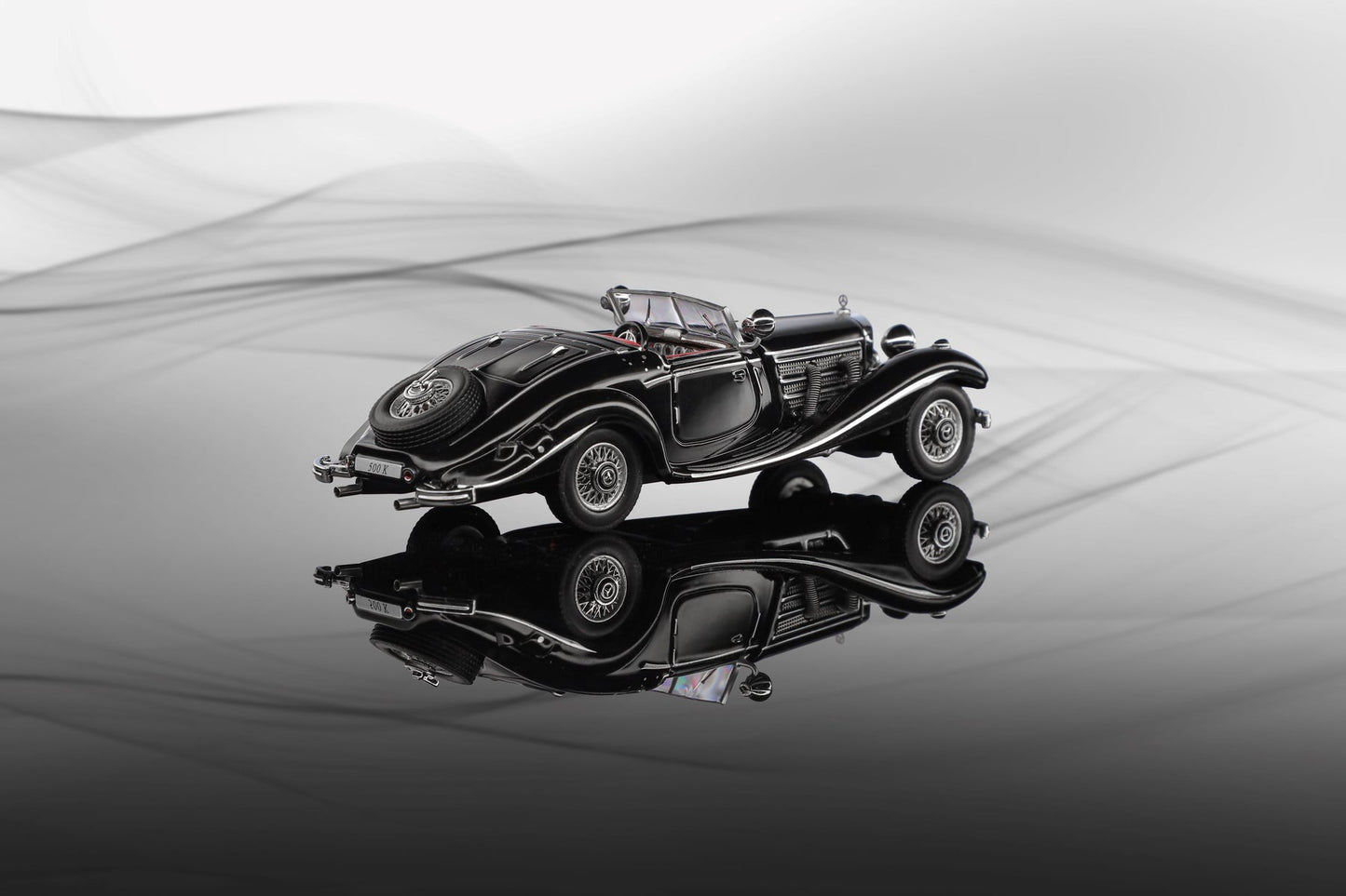 Liberty64 1:64 Mercedes-Benz 500K (W29) Die-Cast Model Car | Classic Luxury Roadster Collectible with 4 Variants
