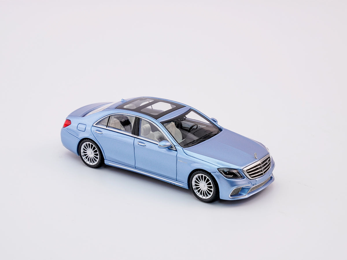 King Model 1:64 Mercedes-Benz S65 AMG Luxury Sedan Diecast Model Car – Metallic Blue