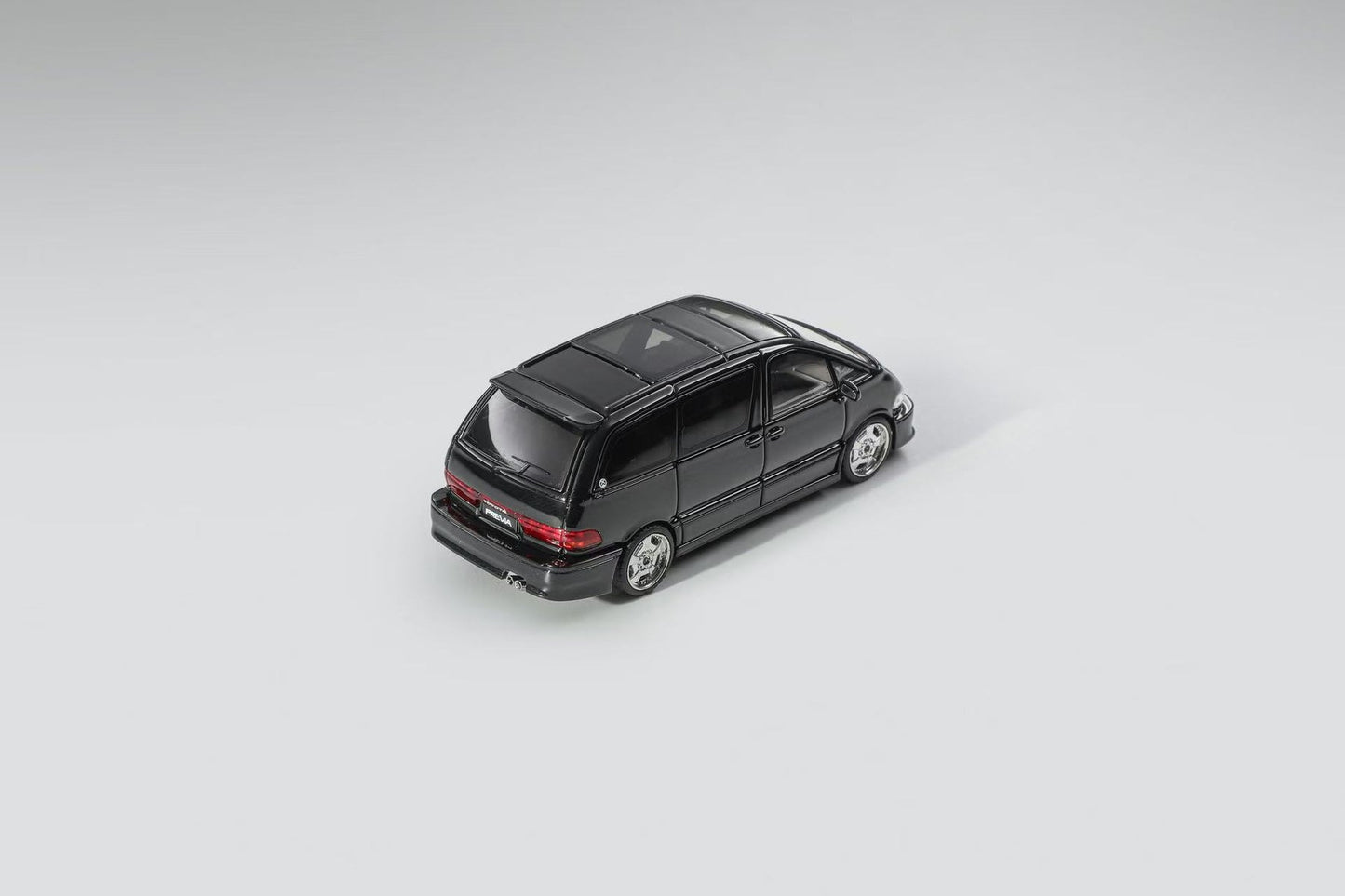 Mortal Model 1:64 Toyota Previa Diecast Model Car – Premium JDM MPV Collector Edition