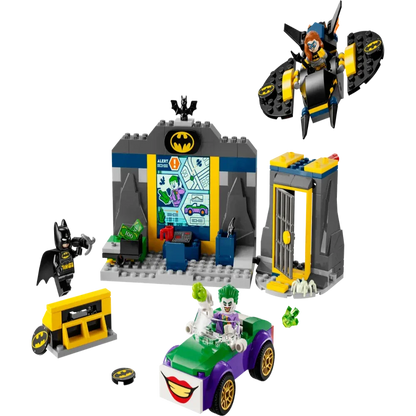 Unleash Gotham's Secrets LEGO 76272 The Batcave with Batman, Batgirl, and The Joker - 184 Pieces