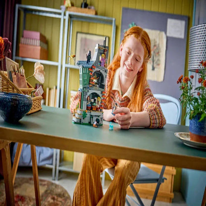 Lego 76467 Harry Potter Luna Lovegood's House (764 Pieces)