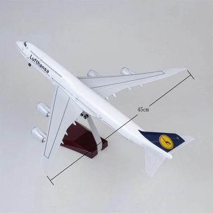 Lufthanssa Airlines Boeing 747-8 Aircraft LED Light - Airplane 1:160 Plane Decoration & Gift - 46 cm - Jaiman Toys