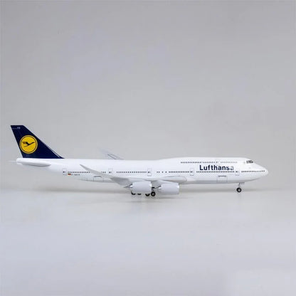 Lufthanssa Airlines Boeing 747-8 Aircraft LED Light - Airplane 1:160 Plane Decoration & Gift - 46 cm - Jaiman Toys