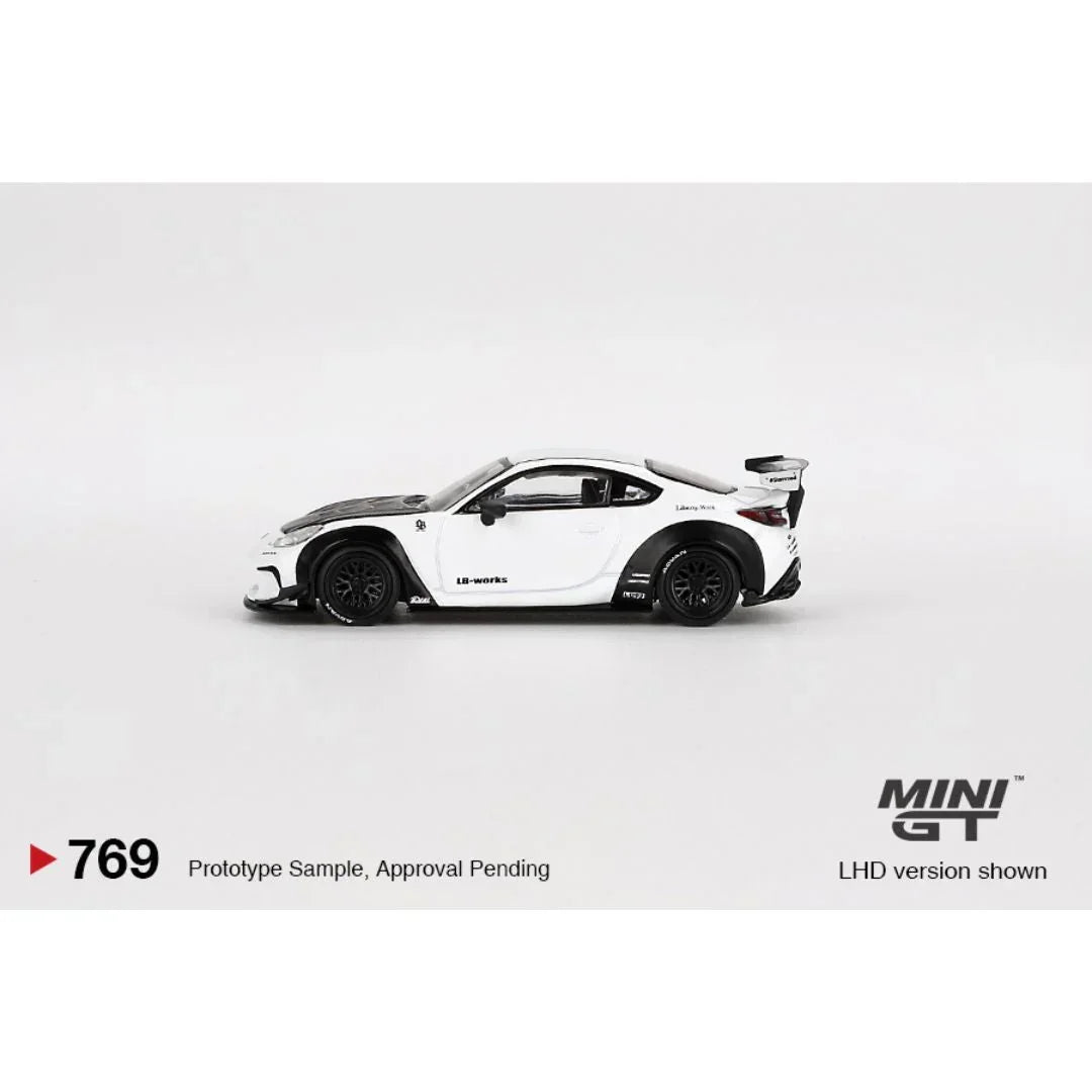 Mini GT 1:64 Toyota GR86 LB☆Nation White – MiJo Exclusives
