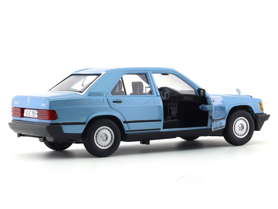 Bburago 1:24 Mercedes-Benz 190E 2.6 Diecast Model Car – Classic Mercedes Collectible with Window Display Box