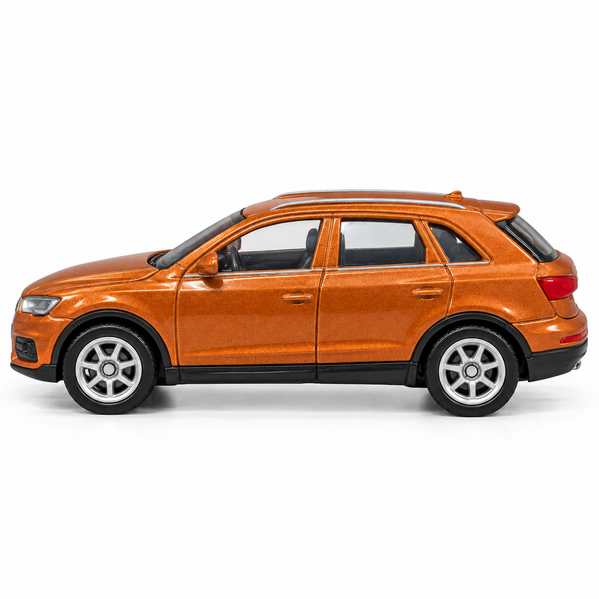 Welly 1:64 Audi 2013 Q3 Metallic Orange Die-Cast Metal Model Car