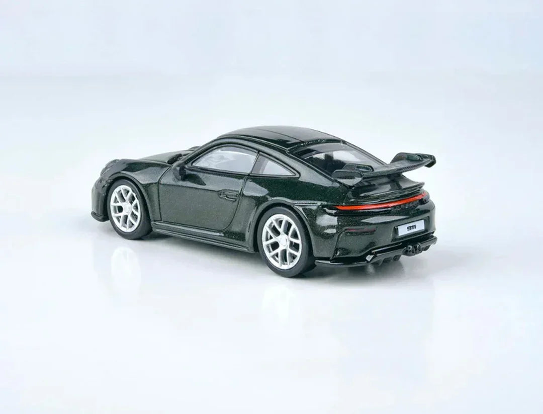 PARA64 1:64 Porsche 911 GT3 992.2 Oak Green Metallic Neo Diecast