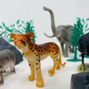 Open-Ended Wild Animals Playset - 30 Pieces | Realistic Jungle & Safari Animal Figures with Accessories | Educational Pretend Play Toy for Kids 3+ Years