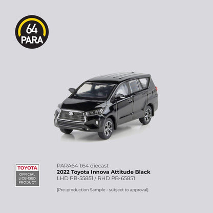 PARA64 Toyota Innova 2022 – Attitude Black | 1:64 Diecast MPV