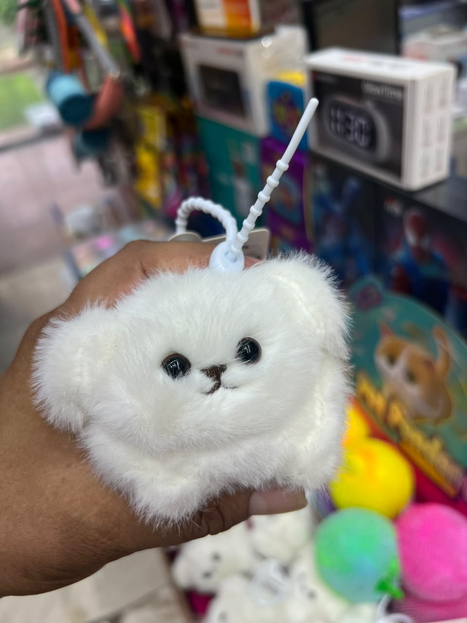 Mini Plush Pet Cat Pendant with Moving Tail – Pull-String Interactive Keychain Toy, 1 PC