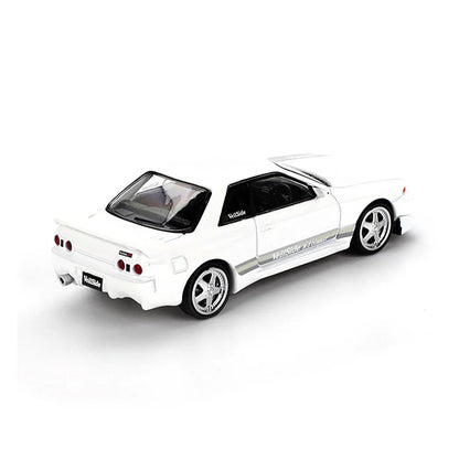 Mini GT 1:64 Nissan Skyline GT-R R32 VeilSide Combat C-I White RHD – Diecast Model Car