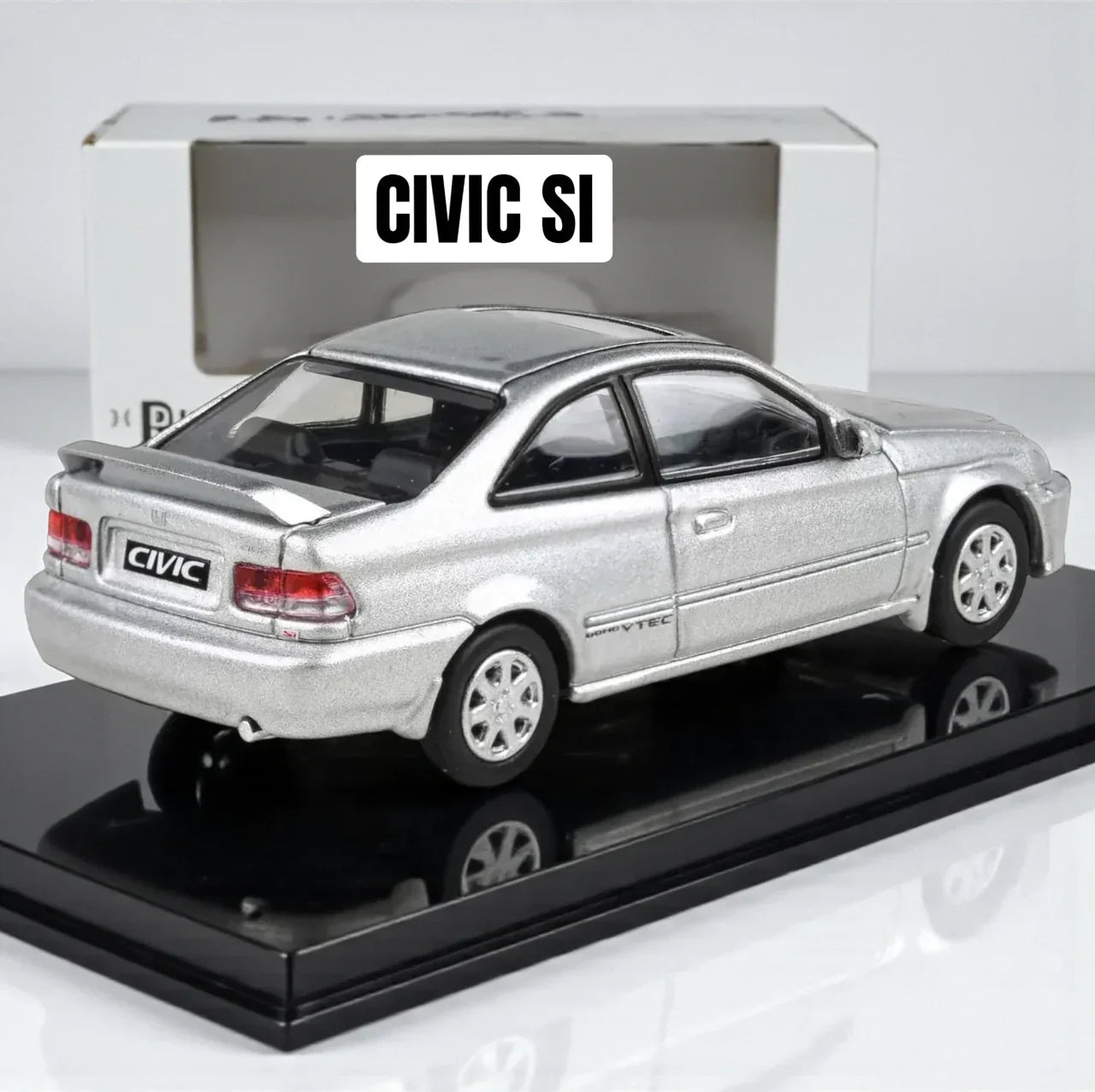 Para64 – 1999 Honda Civic Si EM1 Vogue Silver Metallic | 1:64