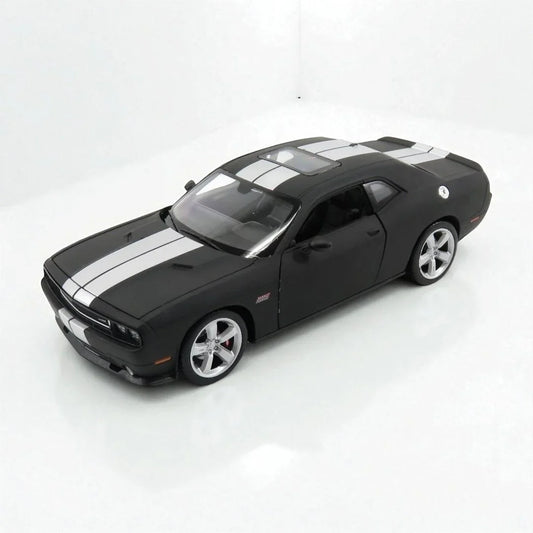 WELLY 1:24 2012 Dodge Challenger SRT Die-Cast Model – Black | Openable Doors (24049) - Jaiman Toys